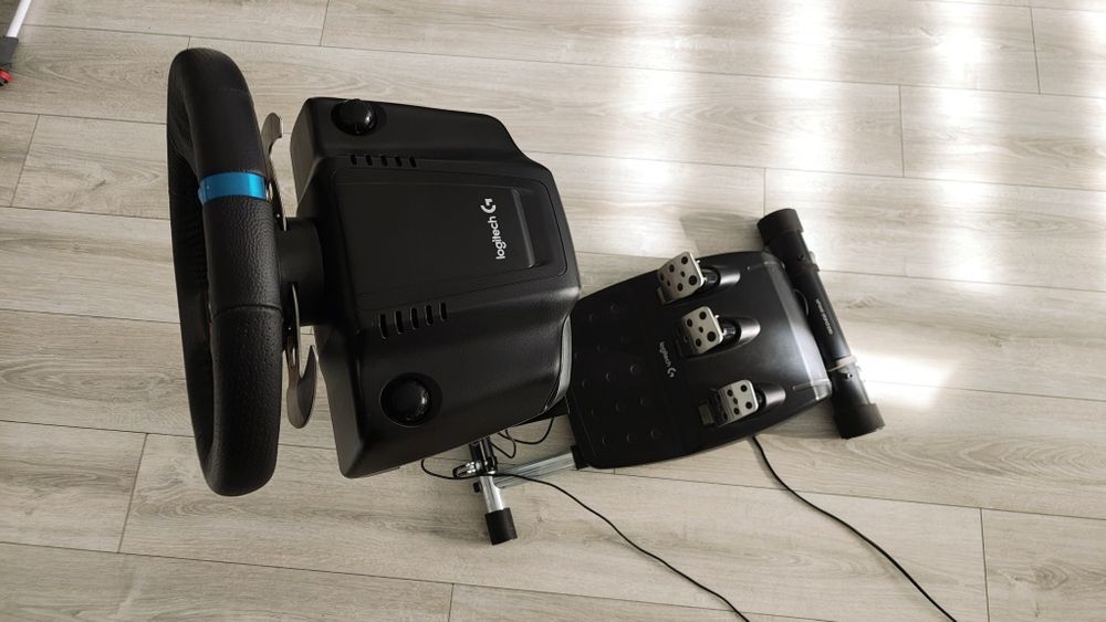 Kierownica Logitech G29 Driving Force (PS5 / PS4 / PC) + Stojak (Wheel Stand)