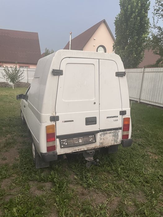 Таврія пік-ап 1.3 інжектор