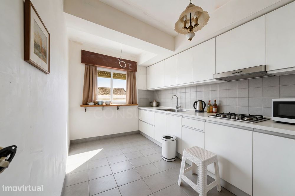 Apartamento T2 Renovado em Peniche – Oportunidade de Investimento!