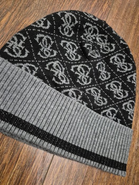 Guess oryginalna damska czapka