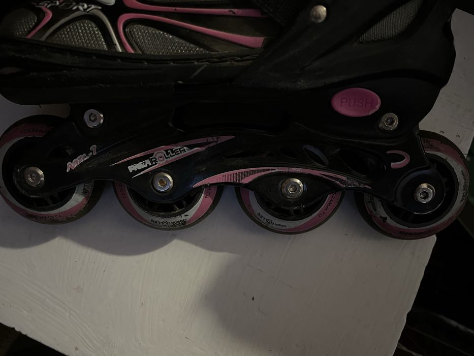 Ролики рожеві 35-38 розмір