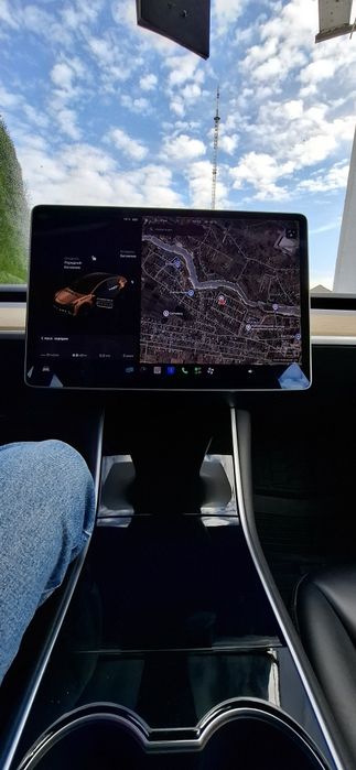 tesla model 3 Standart +