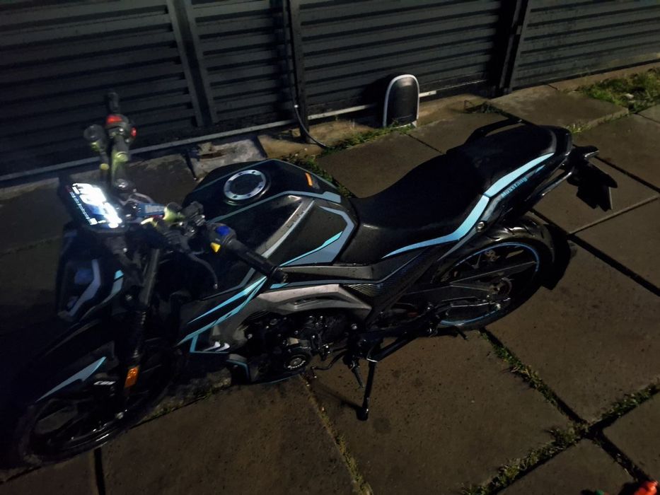 Продаю мотоцикл Mustang MT region 200