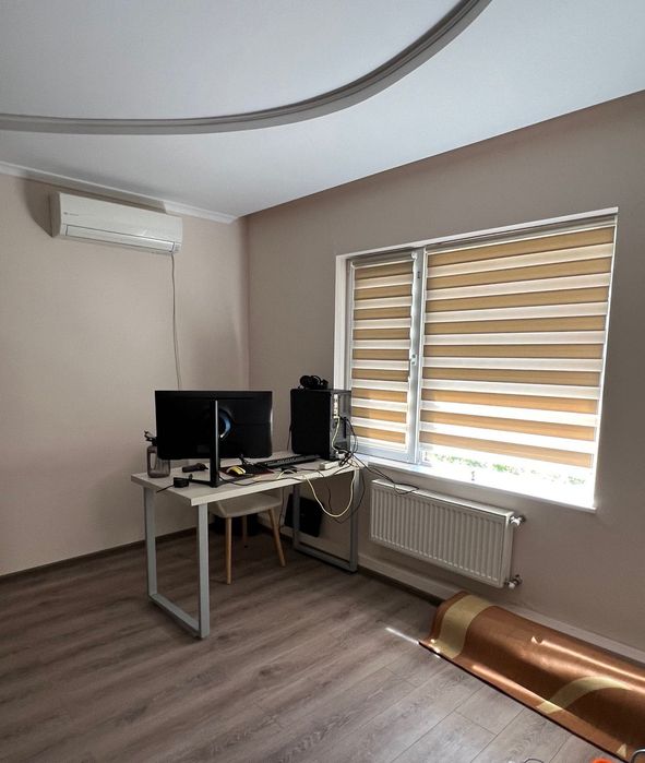 Оренда будинку в 2 км від Чернівців посеред ландшафтного дубового гаю