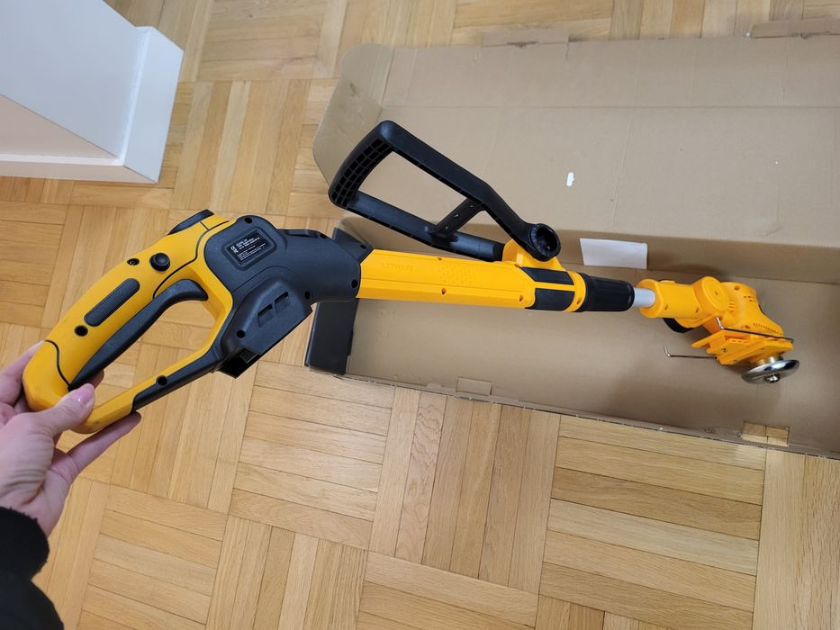 Akumulatorowa podkaszarka do trawy przecinarka wykaszarka do trawy ze