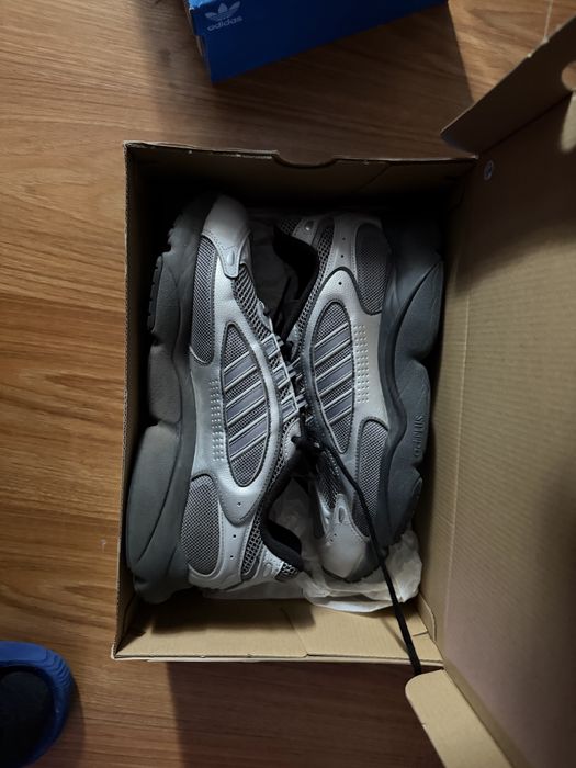 Кроссівки Adidas ідеальний стан 29.5