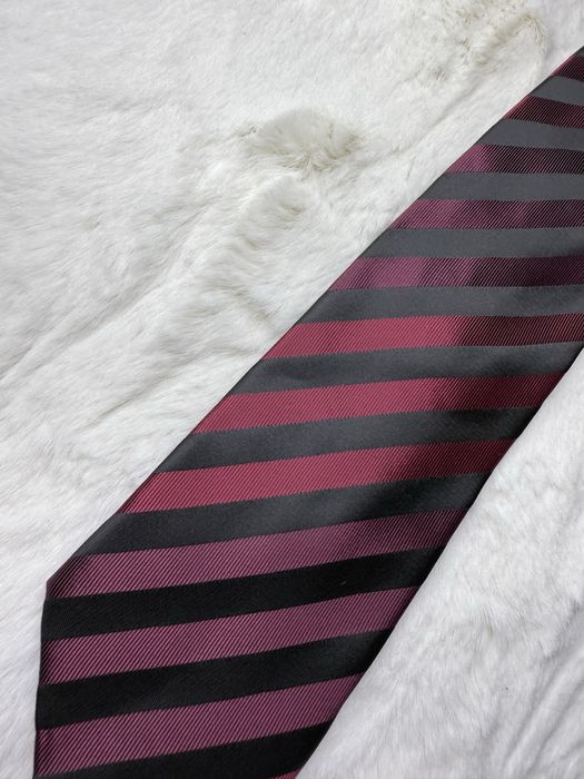 Krawat bordowo czarny w paski