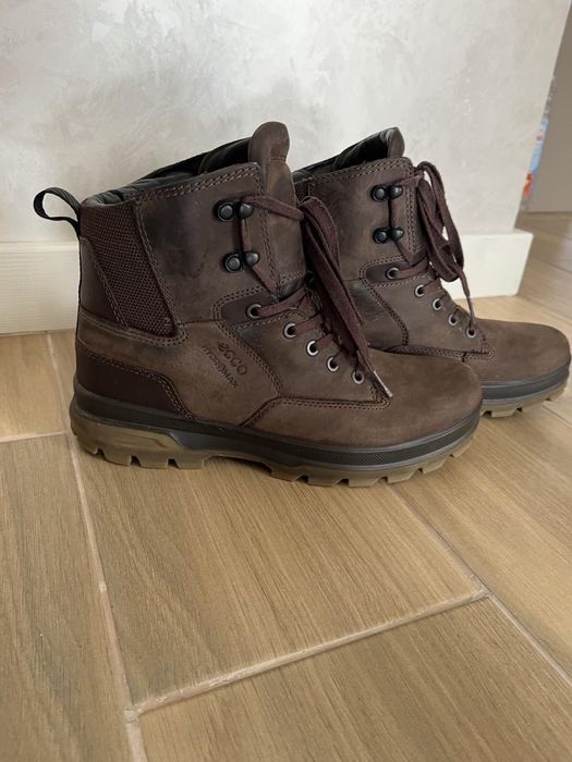 Продам черевики Ecco