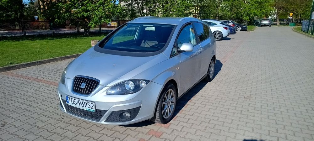 Seat Altea XL 2012 rok 1.6 TDI