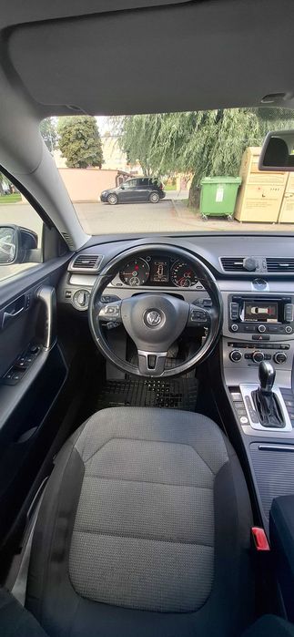 samochód passat b7