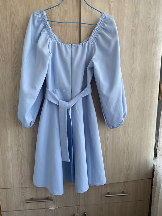 нарядне плаття розмір С