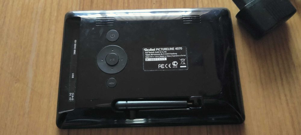 Caixilho eletrônico de fotografias digitais.