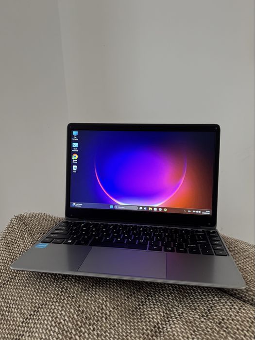 Laptop Chuwi HeroBook, szary, jak nowy - komplet