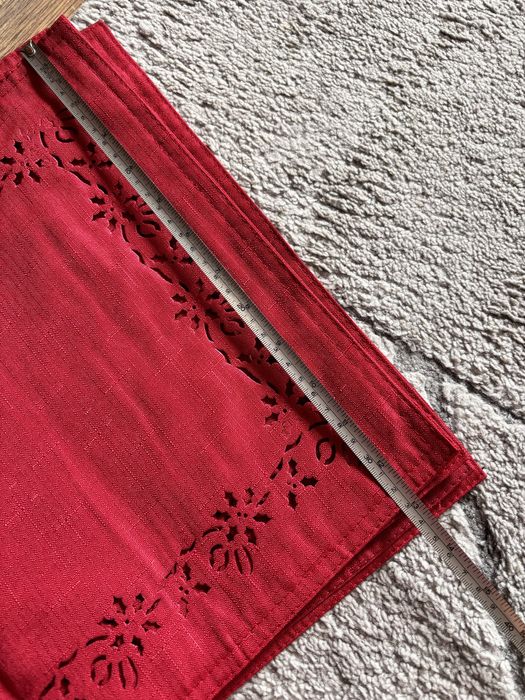 Podkładki prostokątne na stół dekoracyjne.