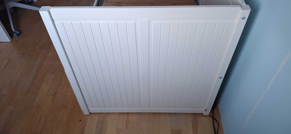 Leżanka Hemnes + dwa materace