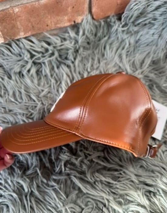 Czapka z daszkiem Celine eco skóra Logo nowa