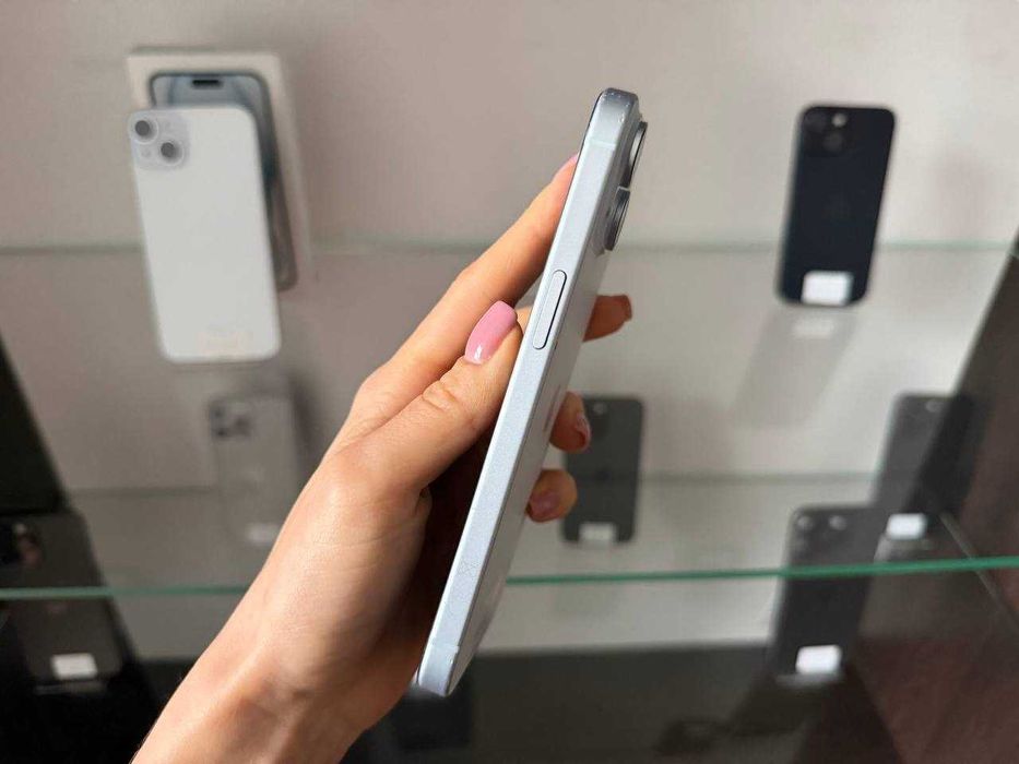 iPhone 15 128 Gb Neverlock / Магазин + Гарантія