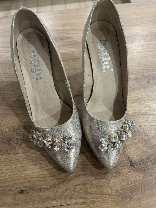 Buty ślubne Brilu 39