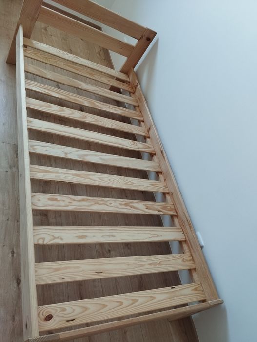 Cama individual/ solteiro