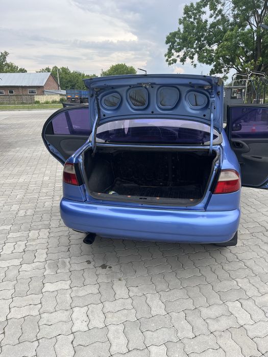 Daewoo Lanos 1,5 газ/бенз