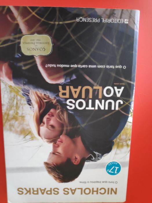 Livro "Juntos ao Luar"