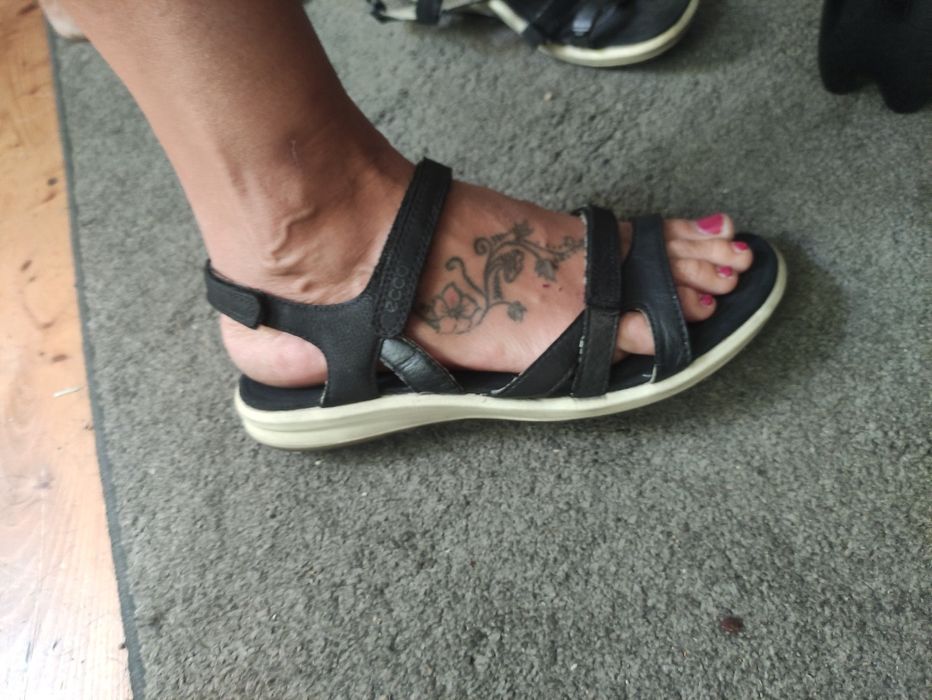 Ecco sandały damskie 39