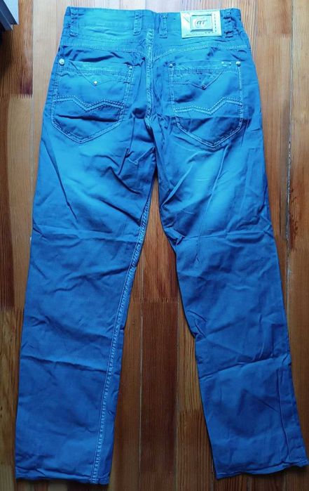 Молодіжні, стильні, дуже легкі, чоловічі джинси Ock-UP. 32р.