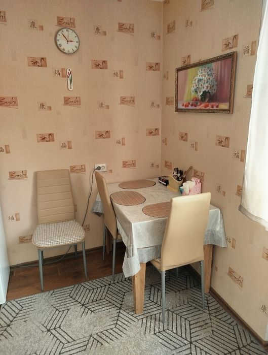 Подобово 1к.кв.на Варшавській.Власниця.