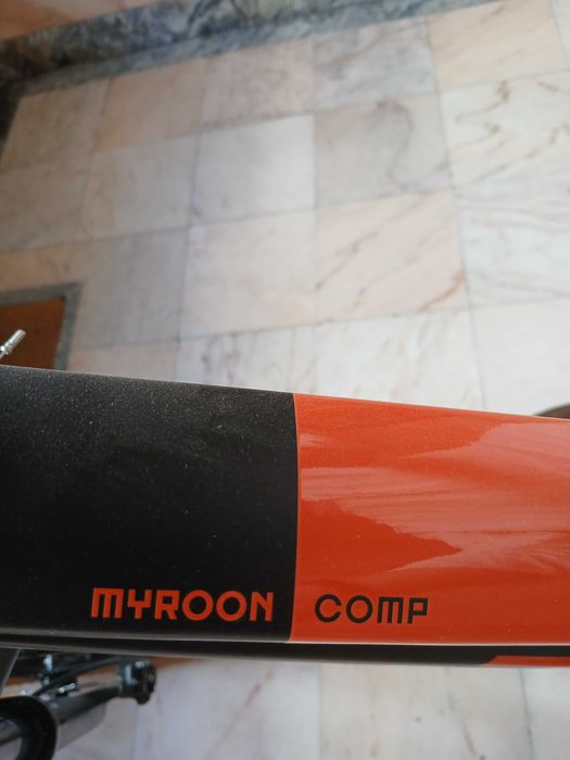 Bicicleta KTM Myroon Comp