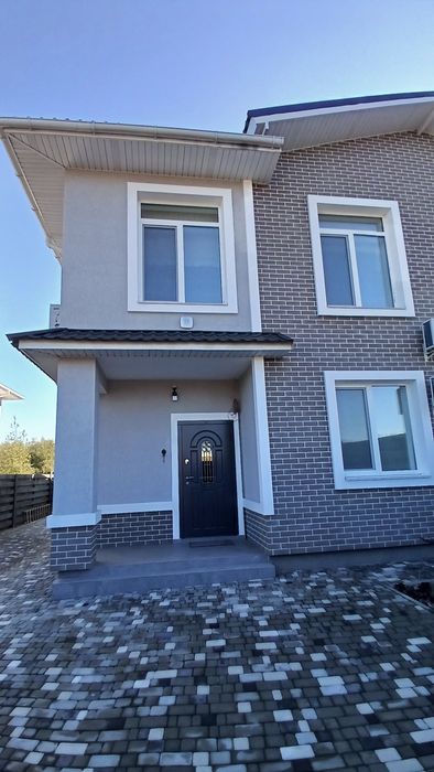 Великий Дуплекс в Бучі з каміном, барбекю ,генератором“під ключ”