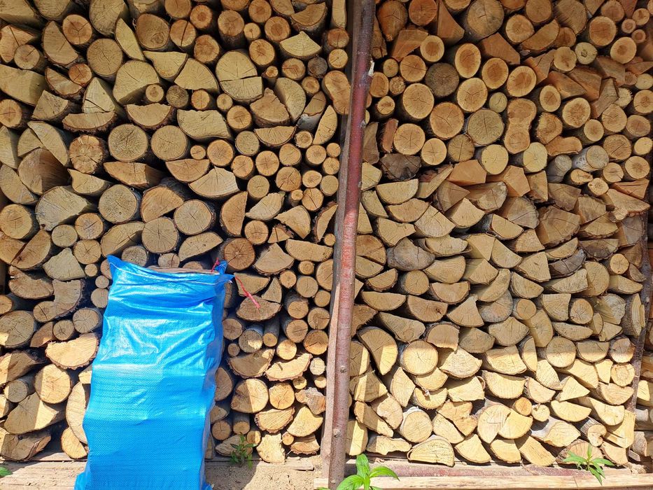 Drewno Opałowe workowane  MIX Liściaste do kominka kozy i pieca c.o