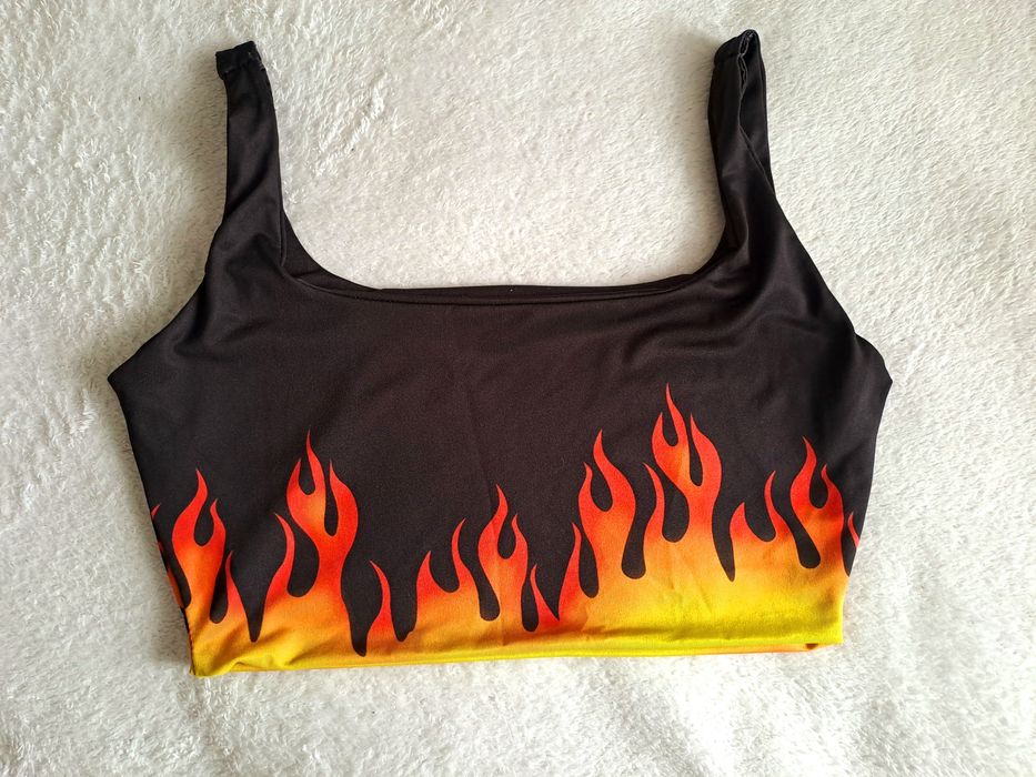 Czarny ognisty top Breshka XS
