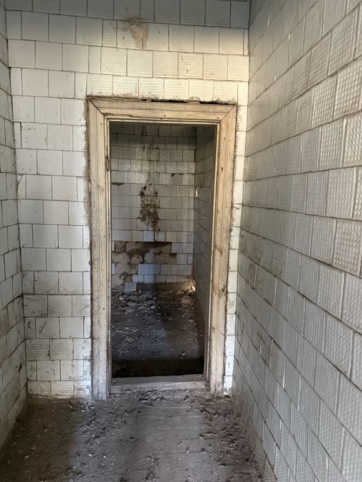 Комерційне приміщення(колишня баня) м.Мостиська , центральна частина