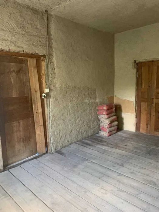 продам будинок 3 кімнати мкр Мирний