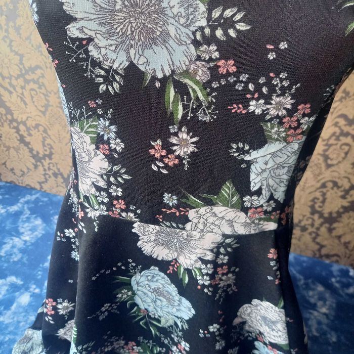 sukienka w kwiaty H&M m