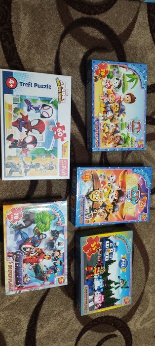 Продам пазли (одним лотом)б/у 15 шт.