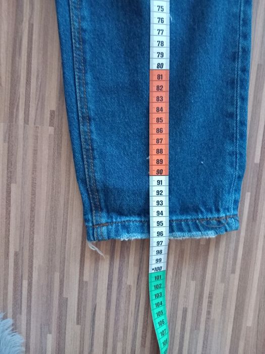 Spodnie jeansowe Reserved 38