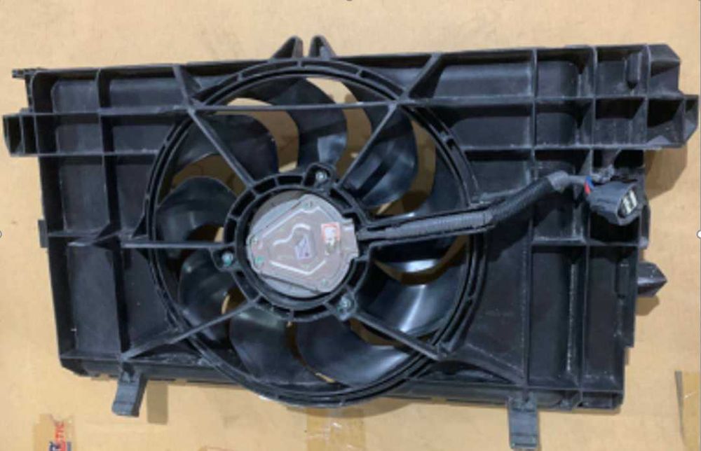 Tesla model Y Диффузор в сборе 2021 149417900A