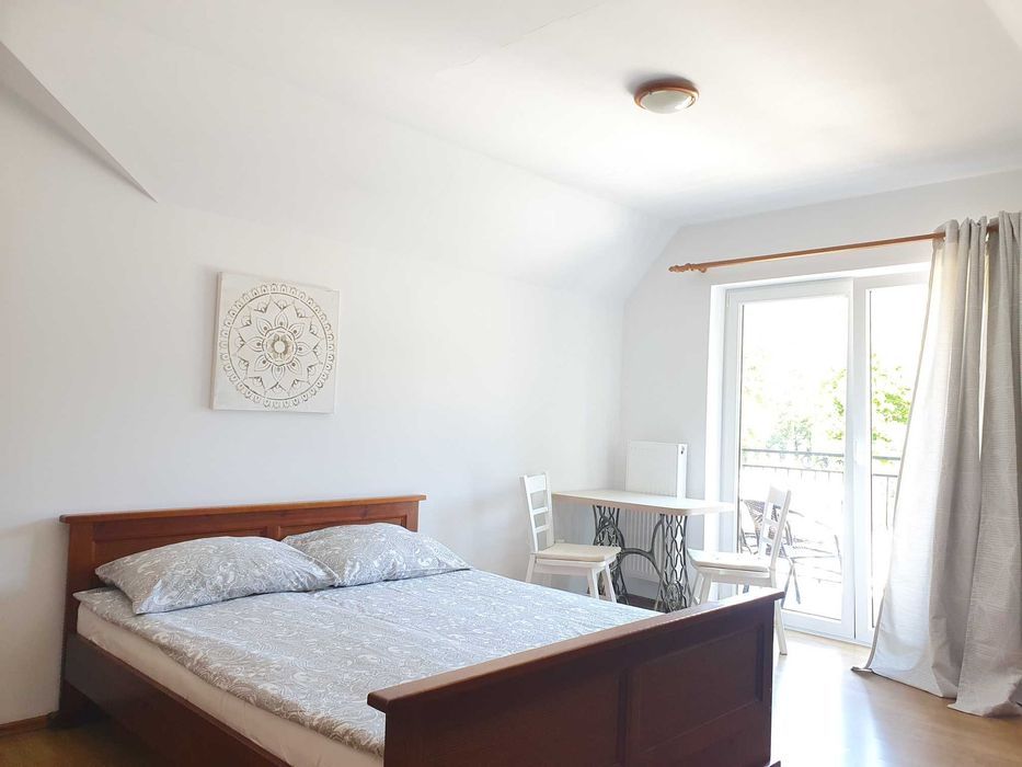 Sonia studia i pokoje 200m plaża i centrum !!! Pokoje, domki