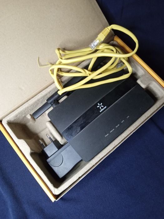 Бездротовий маршрутизатор (роутер) Huawei WS319 Київстар