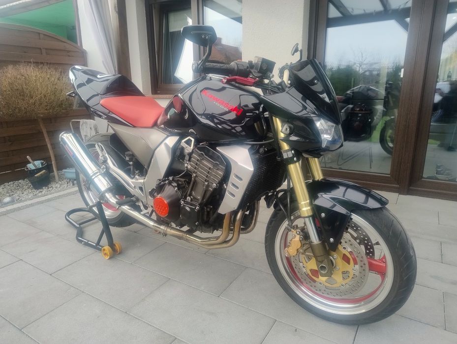 Kawasaki Z1000 03r.