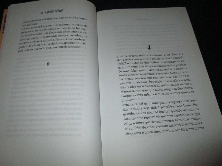 Livro A Cabra Urbana Joana Cabral Guerra e Paz