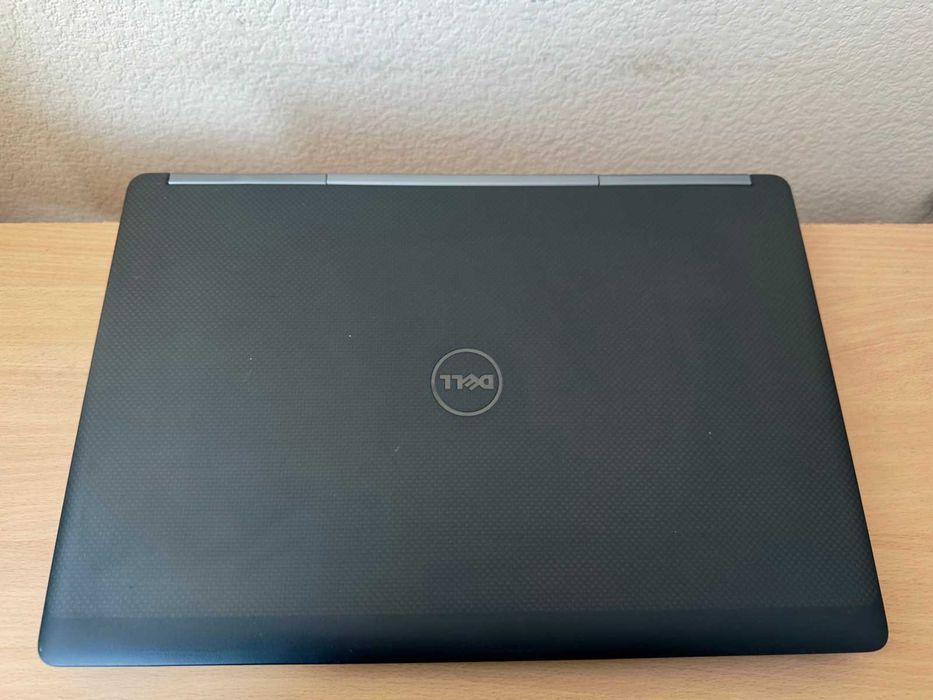Аналог 1060 6GB Dell 7720 17.3" FHD IPS i7-7820HQ/16 GB/256M.2/P4000