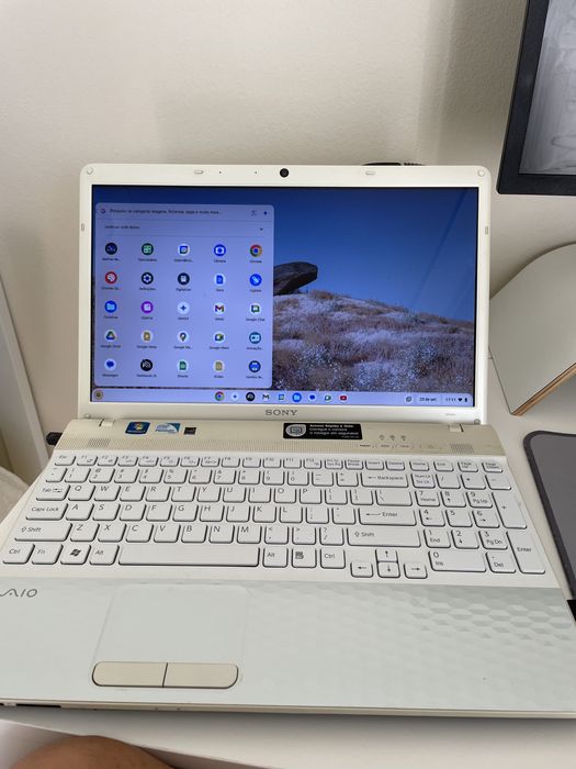 Sony Vaio vpceh1j8e