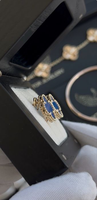 Сережки Ван Клиф желтое золото 585 пробы. Сережки Van Cleef