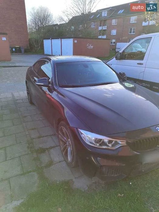 продам BMW 4 Series 2015 xDrive