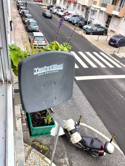 antena technisat + box satelite