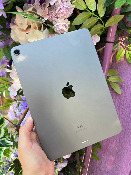 Планшет iPad Air 4 64Gb Wi-Fi Space Gray