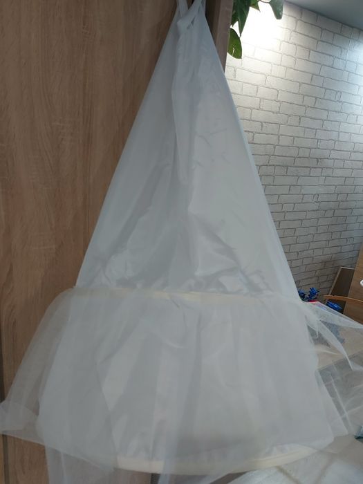 Halka, koło do sukni ślubnej