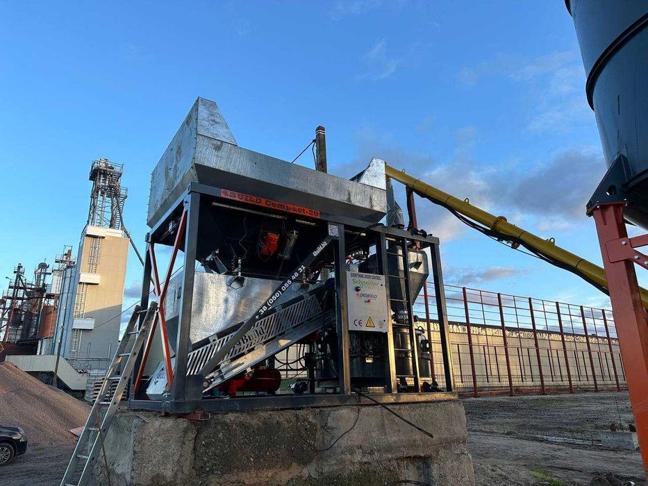 Мобильные БСУ (дозаторы инертных) бункера, мини бетонные заводы